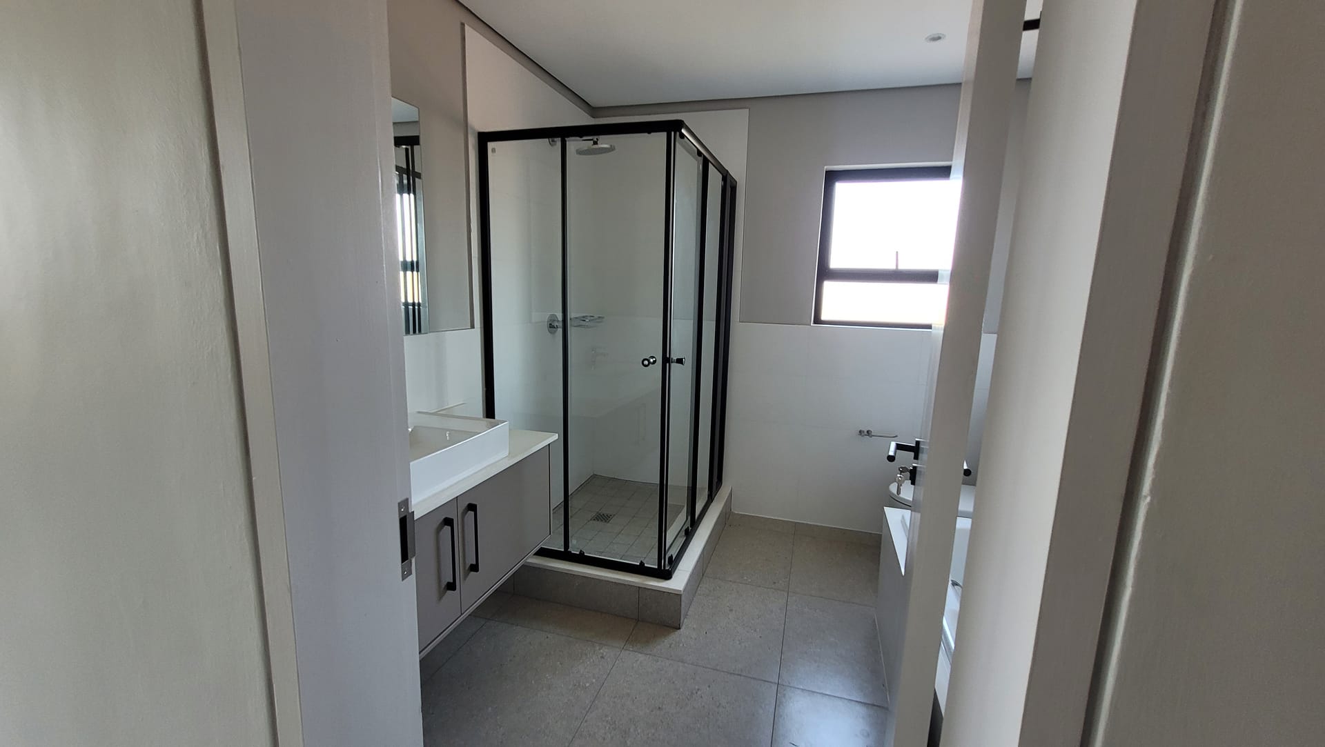 Townhouse unit — bathroom
